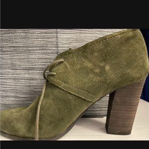 Sam Edelman dark green suede ankle boots, like new, size 6.5